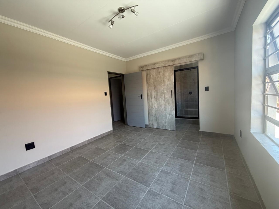 3 Bedroom Property for Sale in Waterkloof East North West